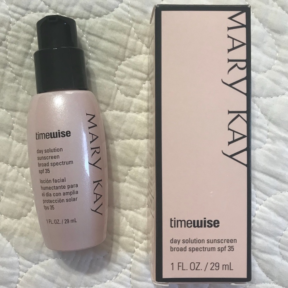 MaryKay Day Solution Sunscreen Broad SPF 35
